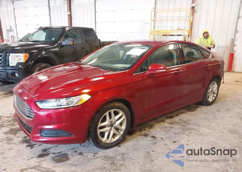 2015 Ford Fusion Se z USA, uszkodzony, nr VIN 1FA6P0H78F5120573
